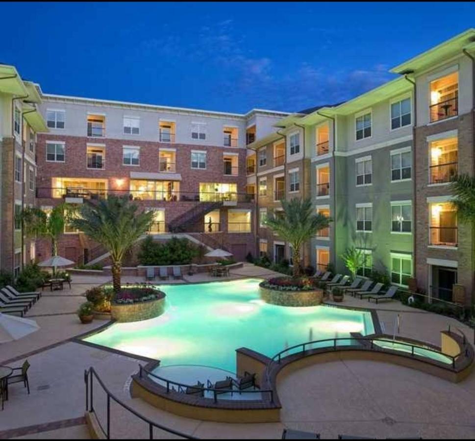 Welcome To The Suite Spot Luxury 1Bedroom Mid-Rise In Suger Land Χιούστον Εξωτερικό φωτογραφία
